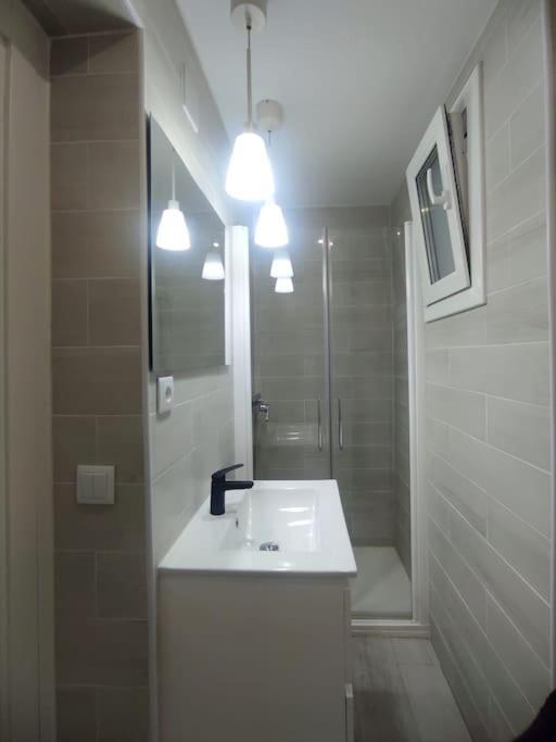 Comfortable Studio In Barrio Salamanca - Bejar Μαδρίτη Εξωτερικό φωτογραφία